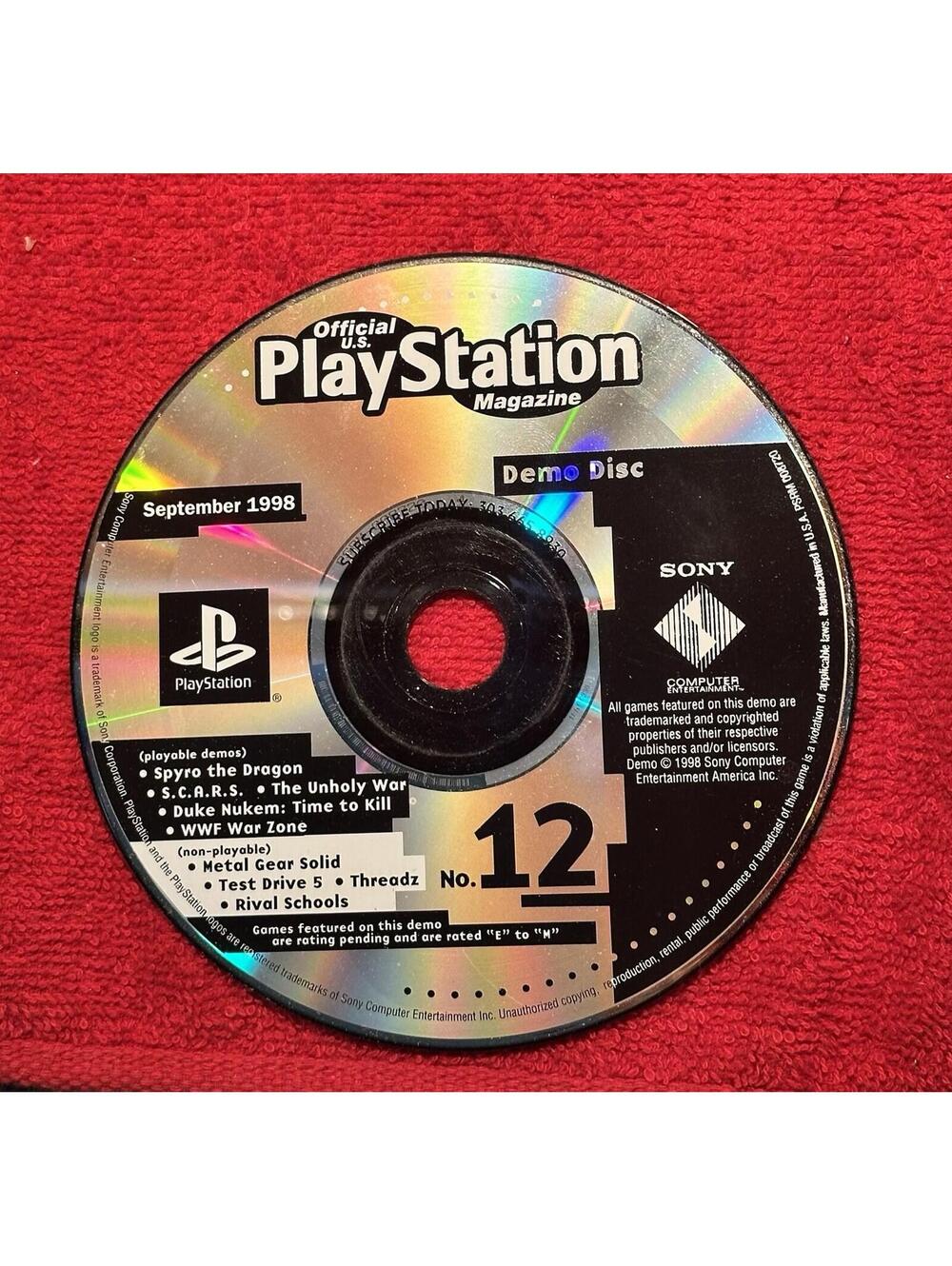 Playstation Magazine Demo Disc # 12 September 1998 WCW Nitro Hot Shots Golf One